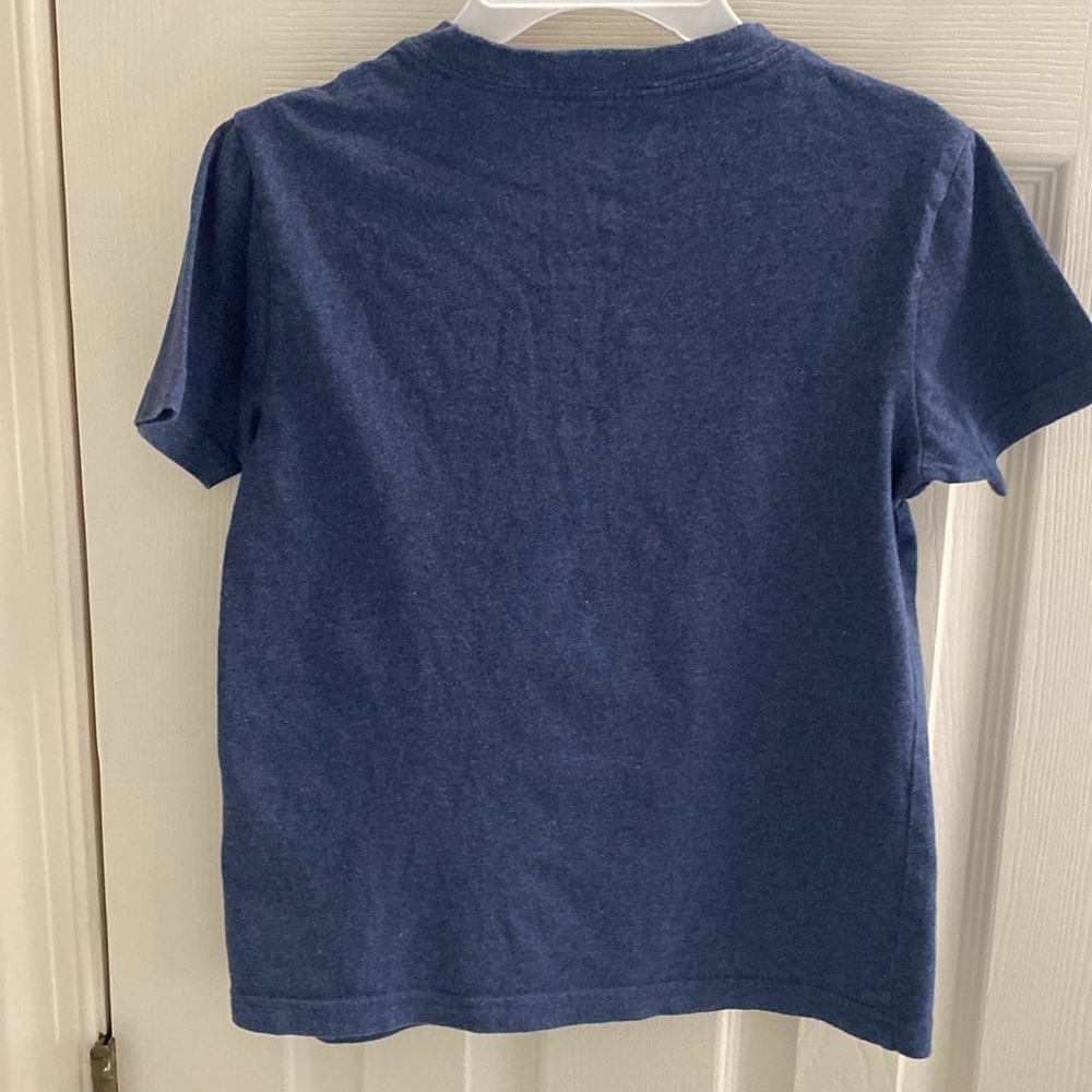Polo Ralph Lauren v-neck blue tee for boys size 7 - Picture 2 of 3